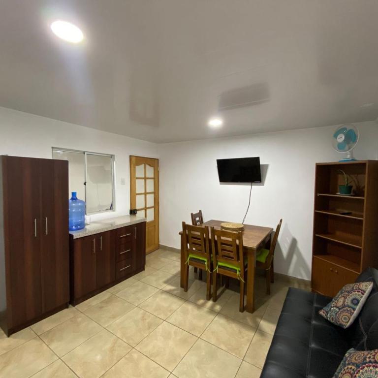 Depto 3 habitaciones para Familia o Empresa - Three-Bedroom Apartment - 7