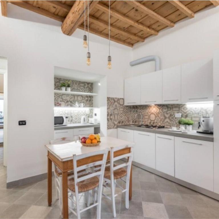 Interludio Fiorentino - Appartamento con 2 Camere da Letto - 8