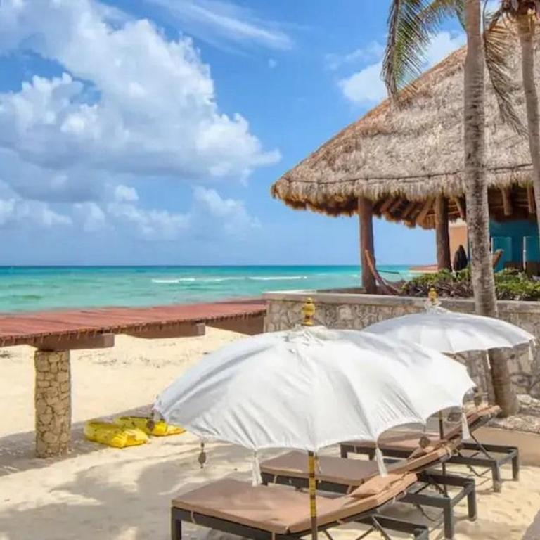 Beachfront Xaman Ha villa 3 with 11 bedrooms! - Villa - 4