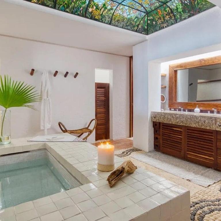 Beachfront Xaman Ha villa 3 with 11 bedrooms! - Villa - 20