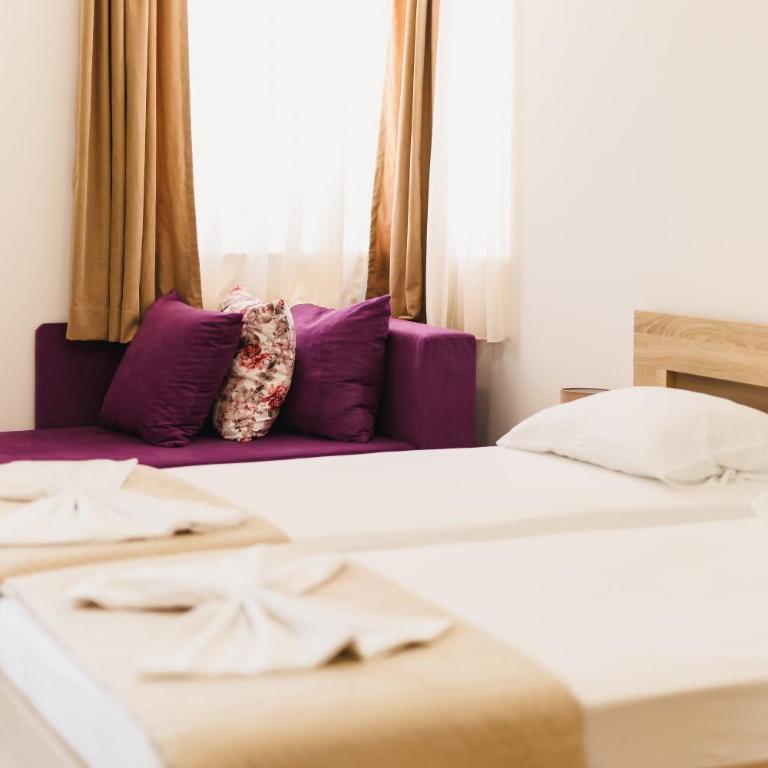 Chez Vous - One-Bedroom Apartment - 35