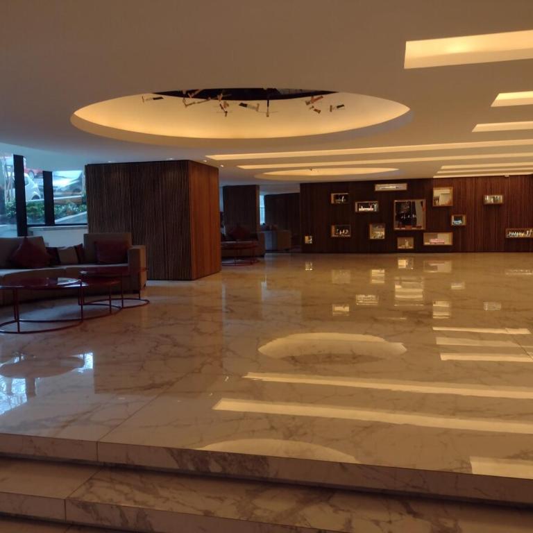 Royal Park Apartment with garage, amenities - Apartamento de 2 dormitorios - 11