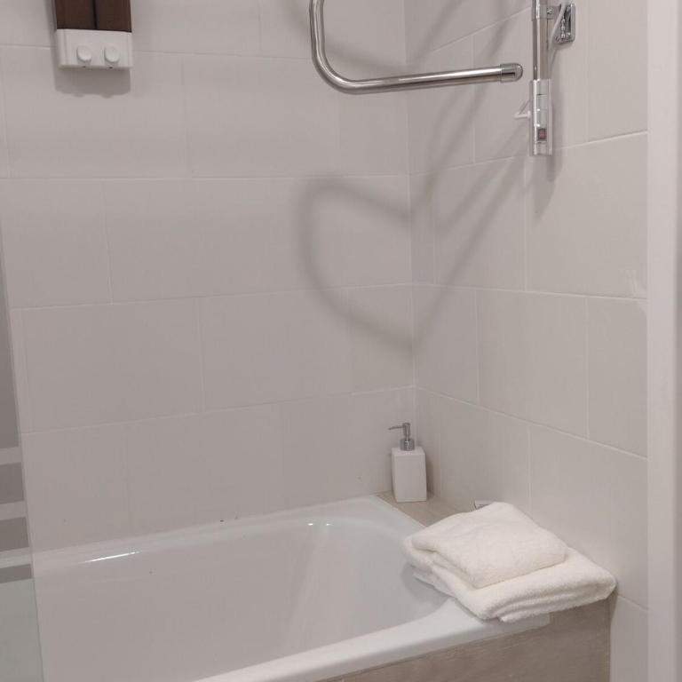 Royal Park Apartment with garage, amenities - Apartamento de 2 dormitorios - 18