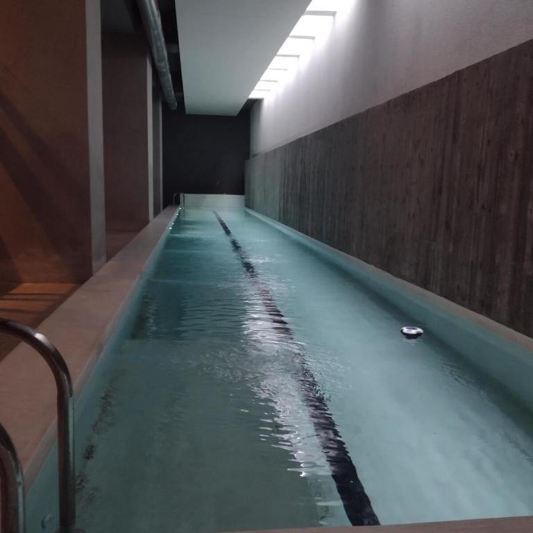 Royal Park Apartment with garage, amenities - Apartamento de 2 dormitorios - 51