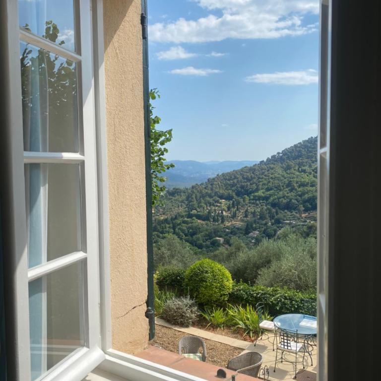 La Bastide Sainte Thérèse - Chambre Double avec Terrasse - 4