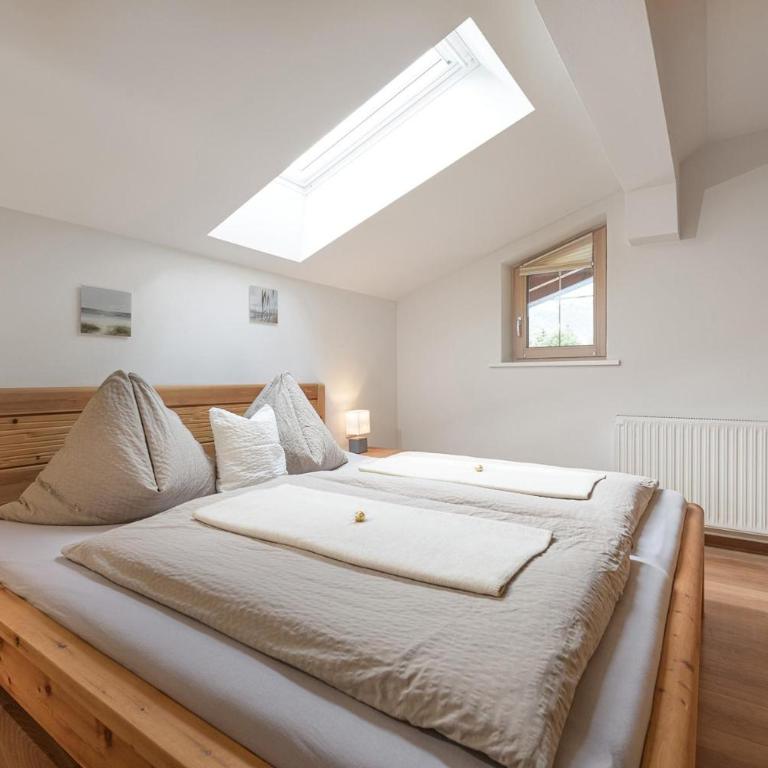 Landhaus Schafflinger - Two-Bedroom Apartment - 35