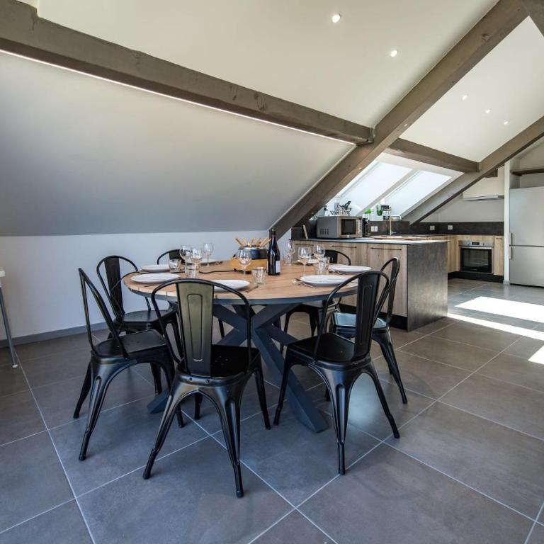 Duplex 2 Ch dont 1 Suite Proche Pistes Vue - Appartement - 17