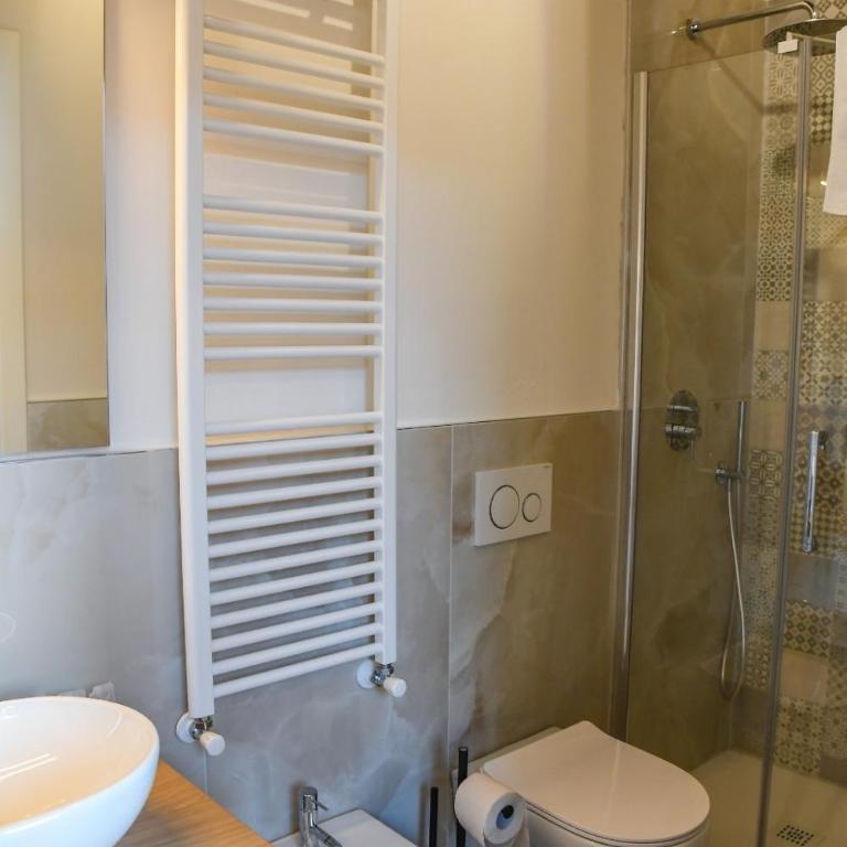 San Giovanni Rooms Livorno - Double Room with Private Bathroom - 5