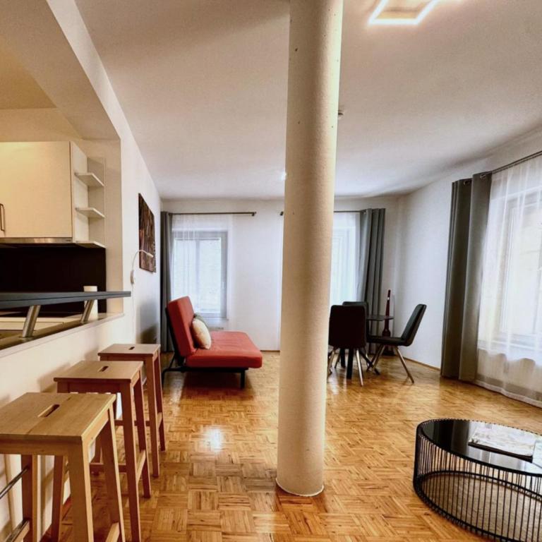 ParkSide by BestChoice - Self Check-in with Parking Option - Apartment mit 1 Schlafzimmer - 2