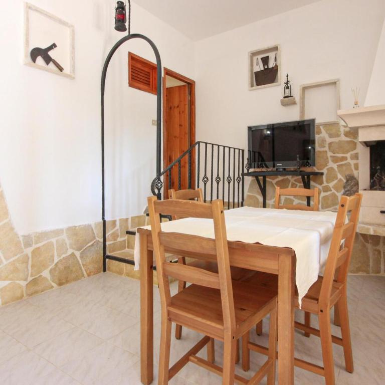 Cozy Home In Ostuni With Wifi - Casa Vacanze con 2 Camere da Letto - 2