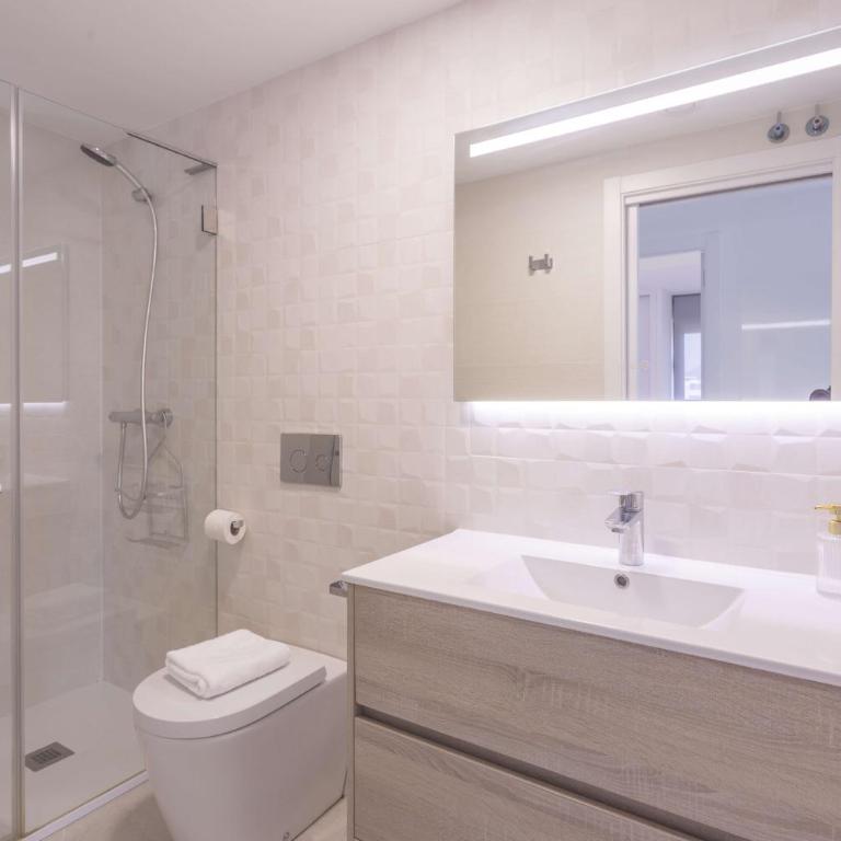 Golf & Sea penthouse by ON Travel - Apartamento Deluxe de 2 dormitorios con vistas al mar - 24