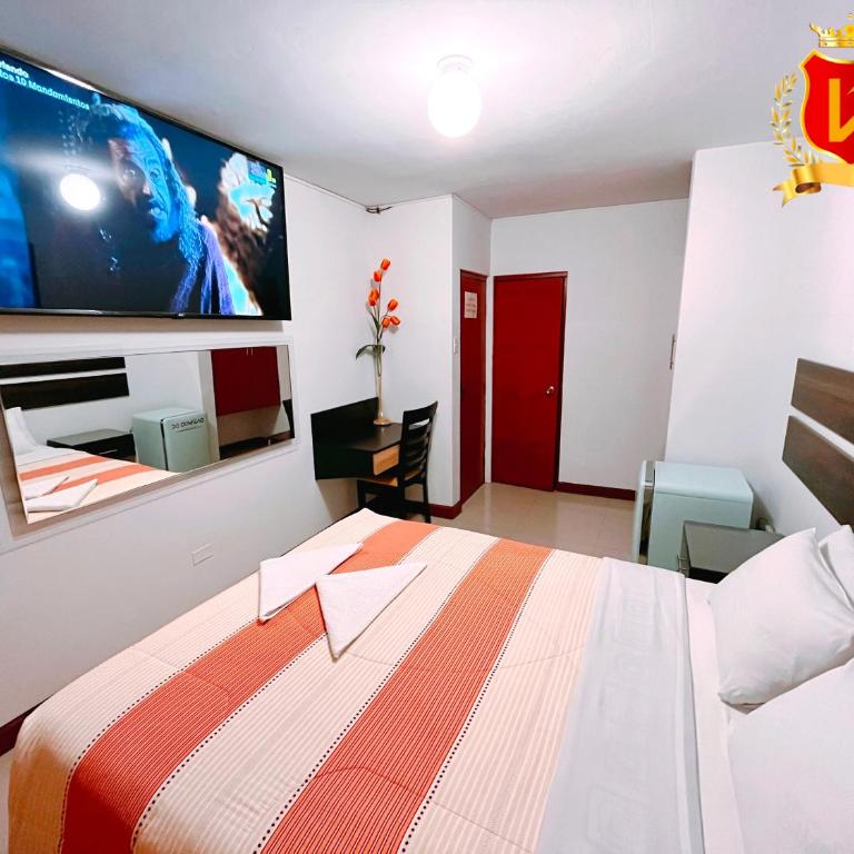 Veneccia Gold Hotel - Queen Room - 2