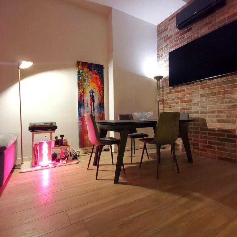 30 meters from the Lambrate M2 Città Studi metro station - One-Bedroom Apartment - 3
