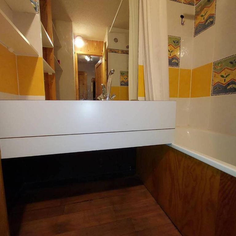 Studio divisible avec coin montagne, au pied des pistes, balcon, 4 pers - FR-1-356-427 - Apartamento - 5