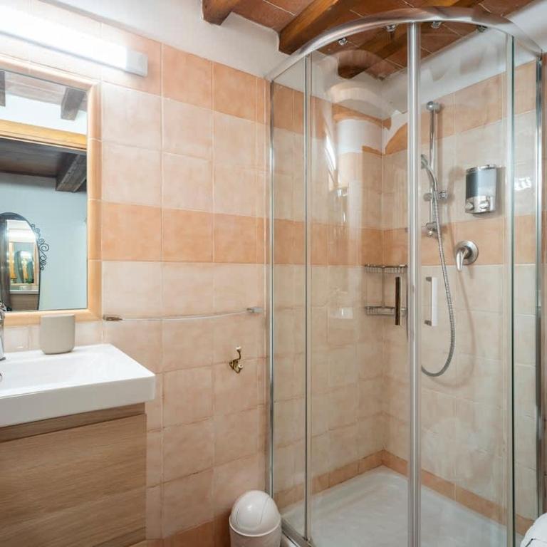 1 - Monolocale silenzioso vicino al centro - Appartamento con 1 Camera da Letto - 6