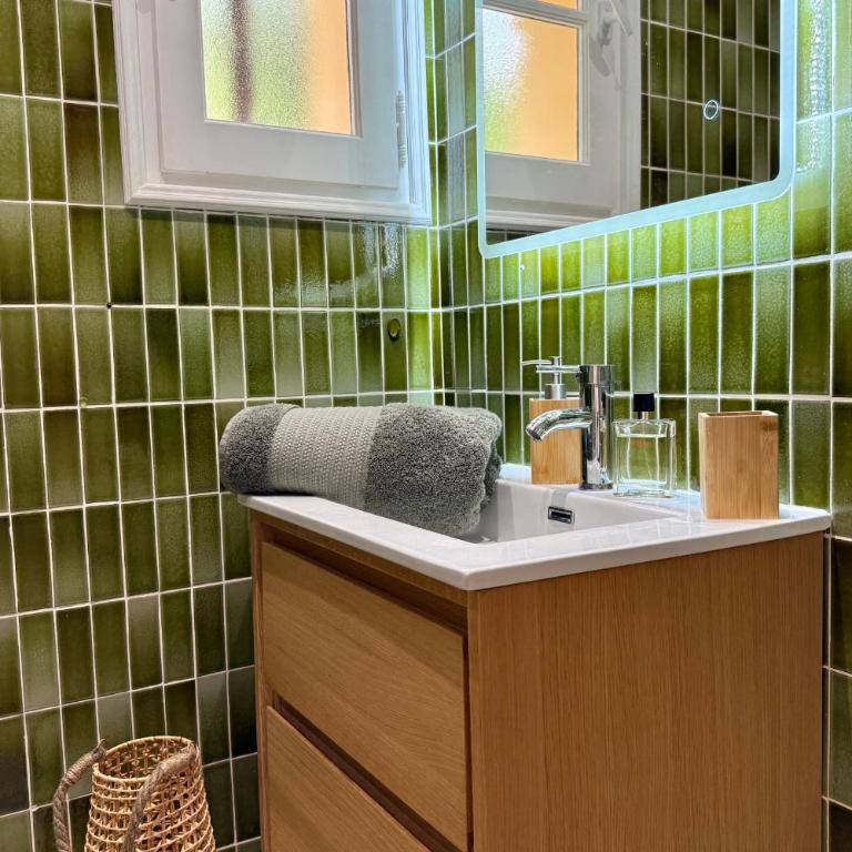 PLEN SOULEU High Standing Villa pool Jacuzzi Sauna and AirCo By Sunset - Villa - 46