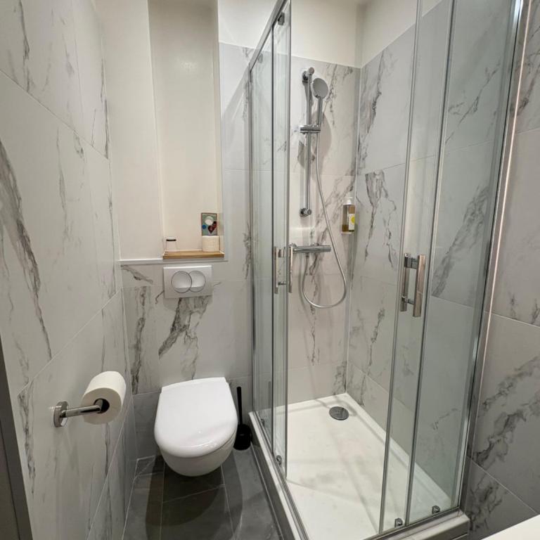 greet hotel Lille Gare Flandres - Groupe Accor - Chambre Pop avec Lit Double (sans Ascenseur) - 4