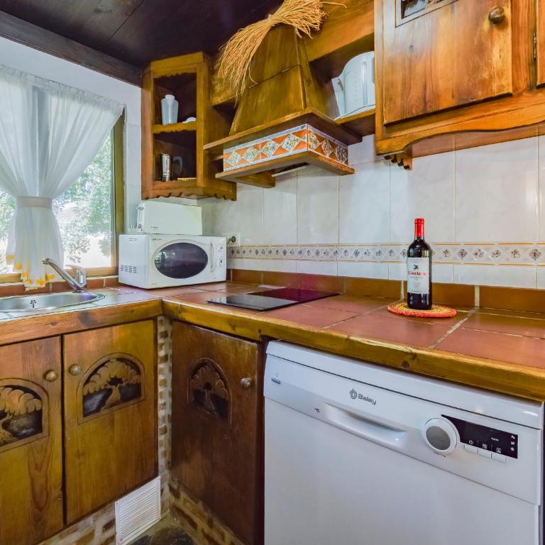 Tu Villa Rural Cabaña 2 Dormitorios Piscina privada - Two-Bedroom House - 12