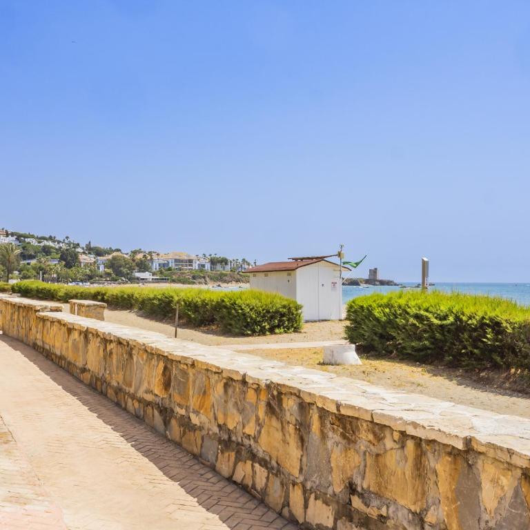 Cubo's Beachfront Marina de Casares House - Casa - 5