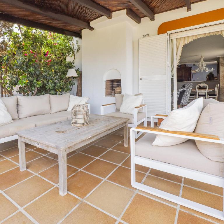 Cubo's Beachfront Marina de Casares House - Casa - 9