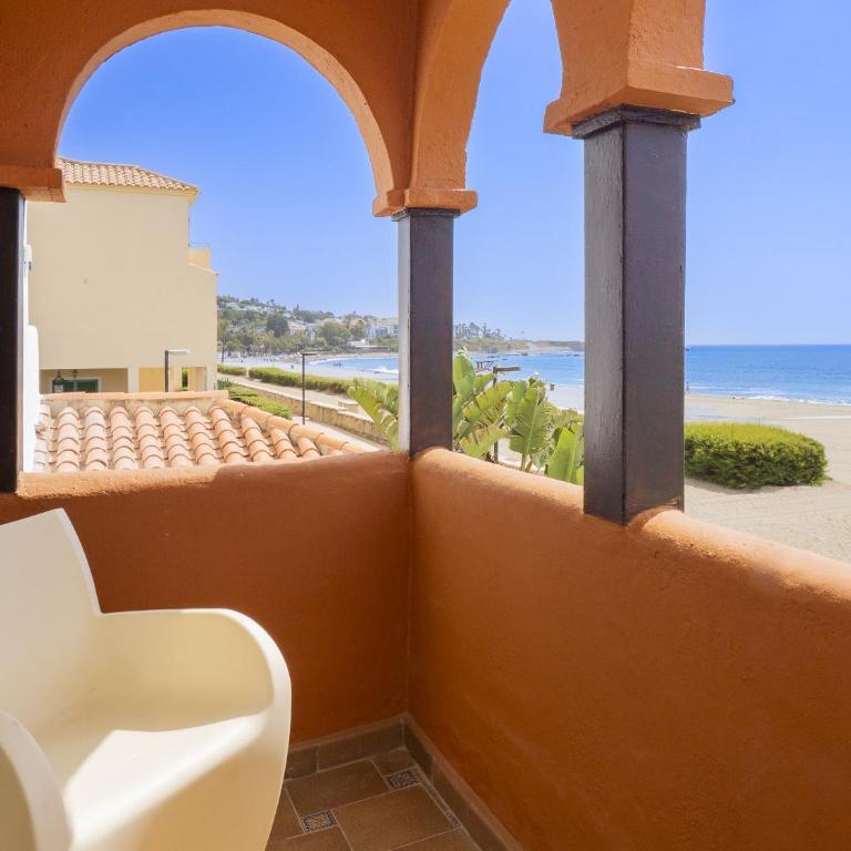 Cubo's Beachfront Marina de Casares House - Casa - 31