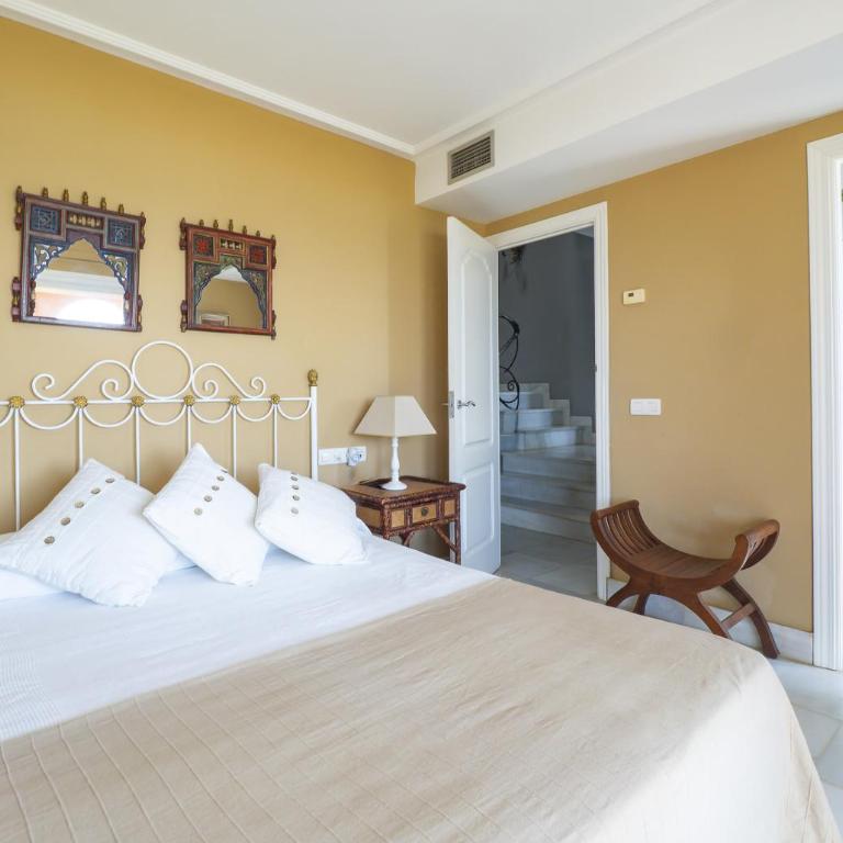 Cubo's Beachfront Marina de Casares House - Casa - 34