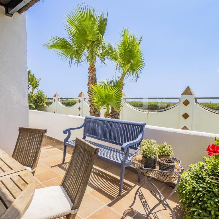 Cubo's Beachfront Marina de Casares House - Casa - 59
