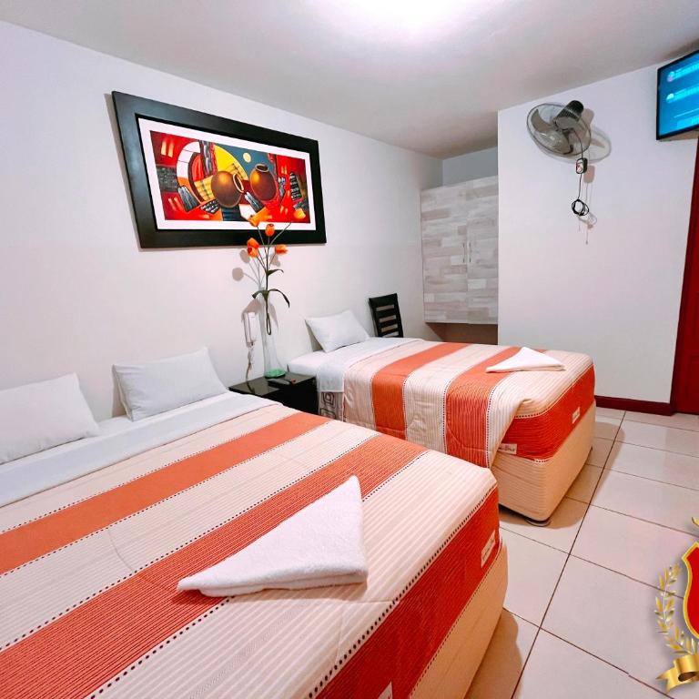 Veneccia Gold Hotel - Family Double Room - 3