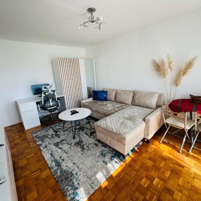 Linden Alley Retreat Sarajevo with free parking - One-Bedroom Apartment - 7