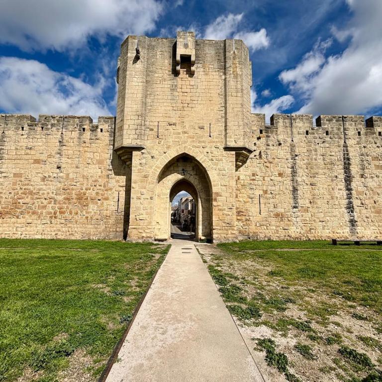Appartement cosy Aigues-Mortes centre 4 pers - Two-Bedroom Apartment - 17
