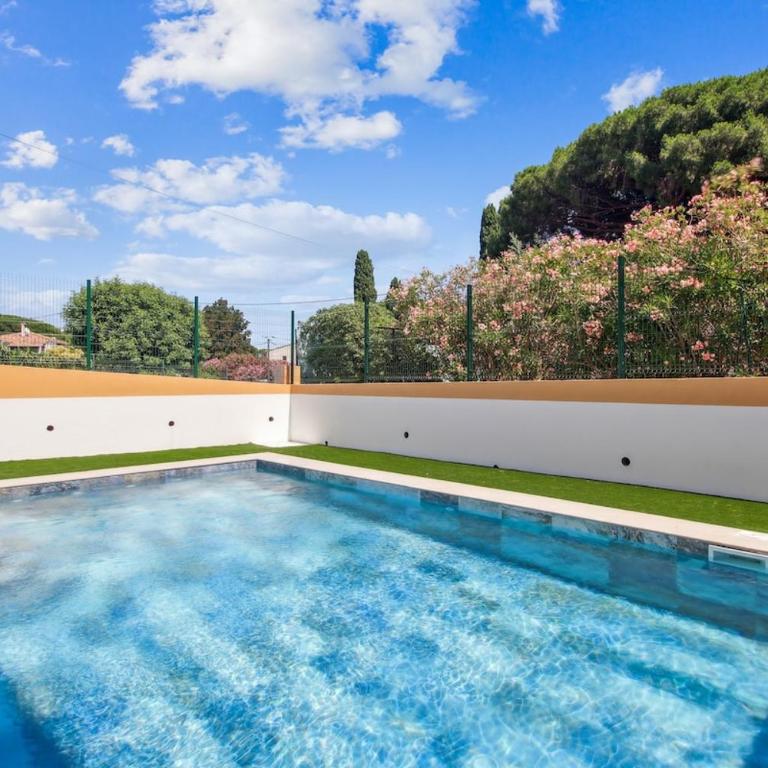 Nice flat for family with pool - Appartement 2 Chambres - 9