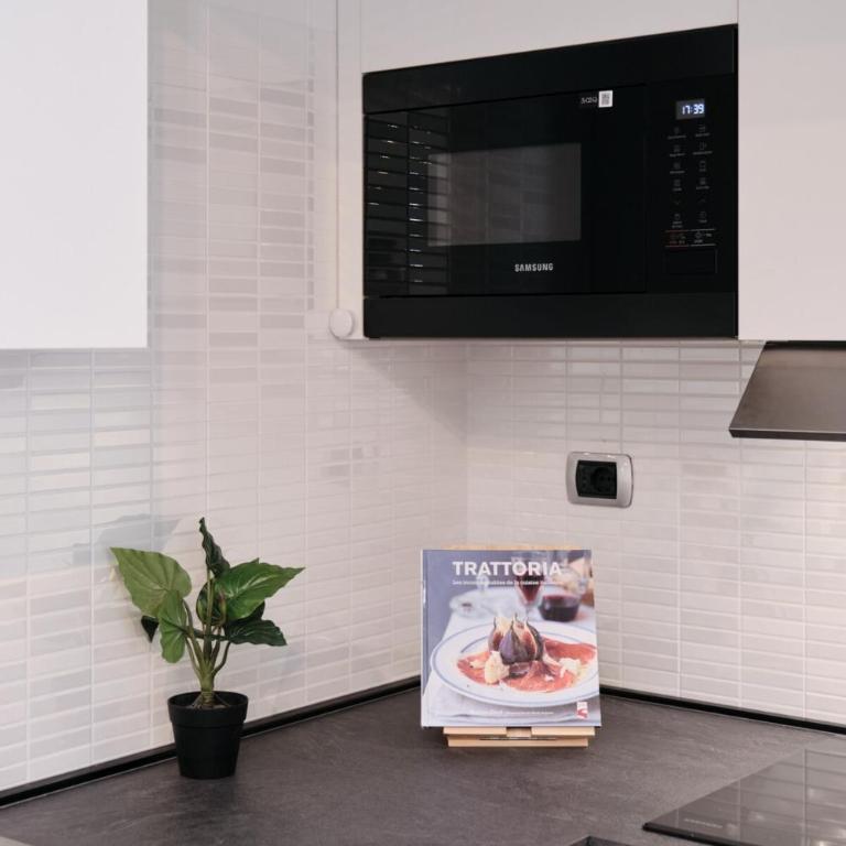 Trastevere-Colosseo, Elegant Apartment Wi-Fi & A-C - Apartment mit 1 Schlafzimmer - 32