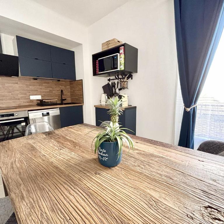 Appartement cosy Aigues-Mortes centre 4 pers - Two-Bedroom Apartment - 3