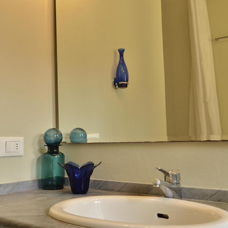 Pitti Three - Two-Bedroom Apartment - 20