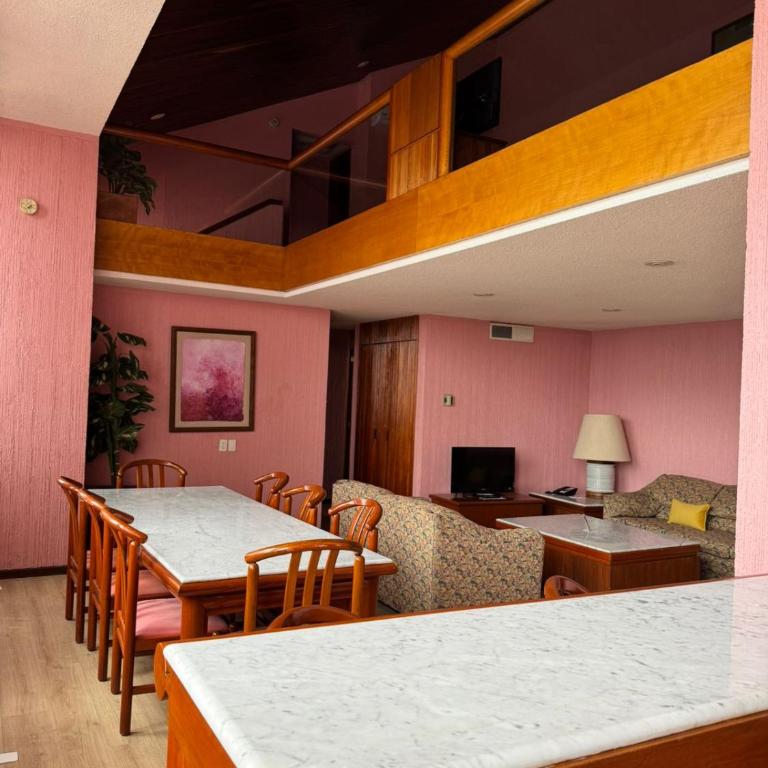 Sevilla Palace - Standard Suite - 2