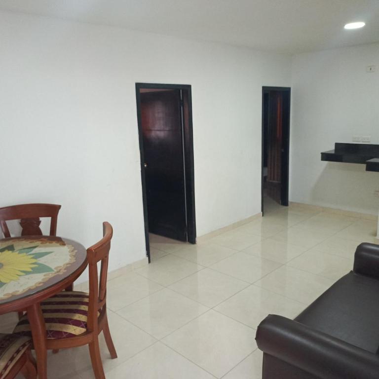 Hotel Dorado - Apartamento de 2 dormitorios - 2