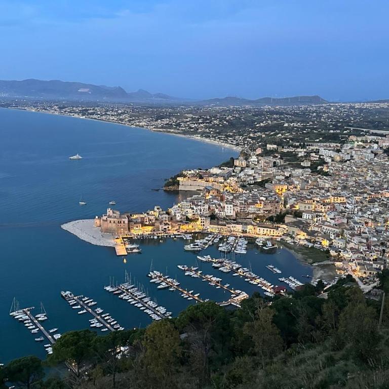 Fantastic sea & harbour view Nino Bixio - Family Studio - 3