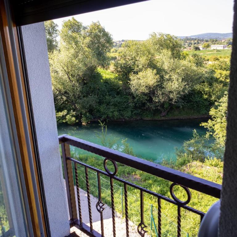 Apartments and Rooms Villa Majestic - Three-Bedroom Apartment with Water View - 10