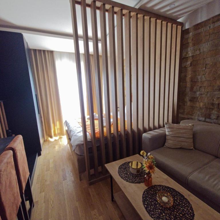 Una LUX N85 - One-Bedroom Apartment - 37