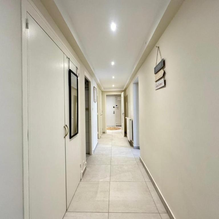 Le Sully Nest - Clim et parking - Appartement 3 Chambres avec Balcon - 23