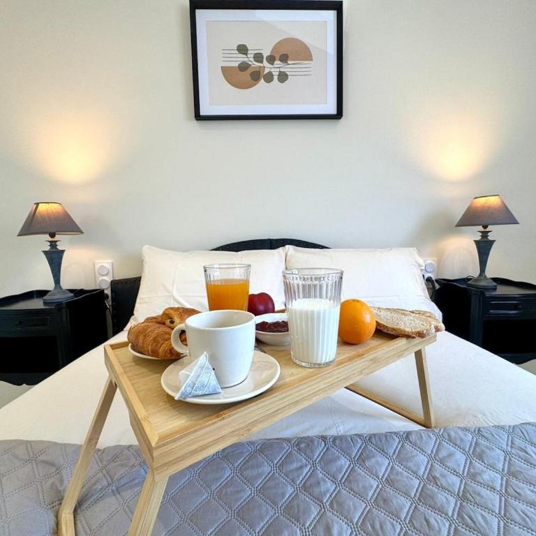 Le Sully Nest - Clim et parking - Appartement 3 Chambres avec Balcon - 35