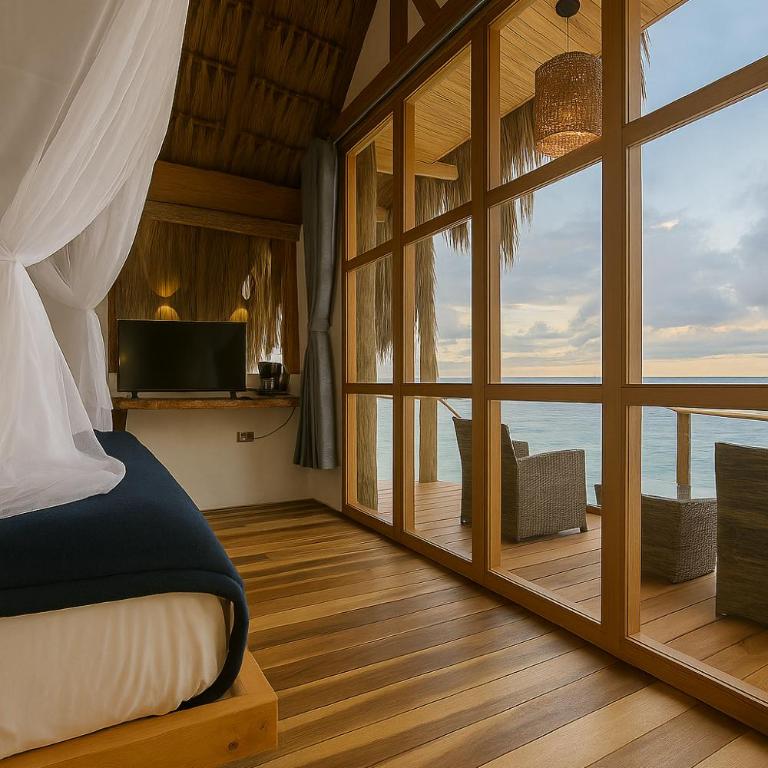 RCH LUXURY HOTEL & POOL - Junior Suite with Sea View - 5