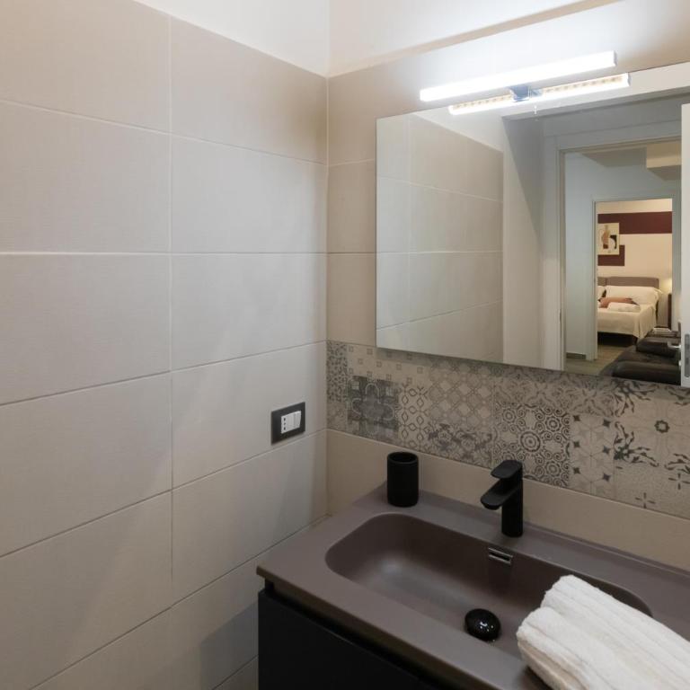 Aromarìa Palace - Appartamento con 3 Camere da Letto - 9