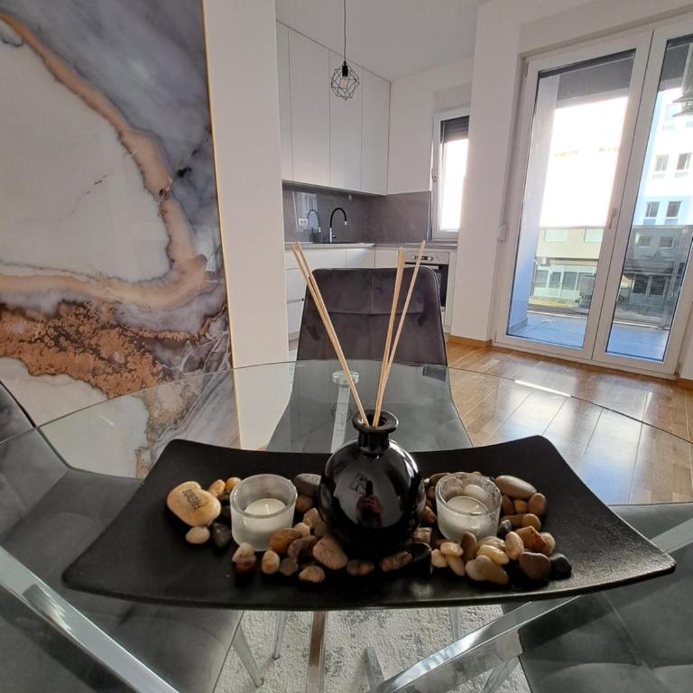Apartman Luxury kod Kafeterije 5 i Wabi Sabi - One-Bedroom Apartment - 14
