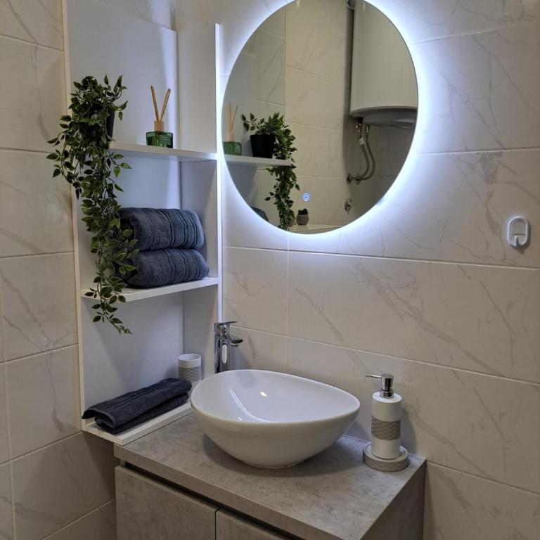 Apartman Luxury kod Kafeterije 5 i Wabi Sabi - One-Bedroom Apartment - 29