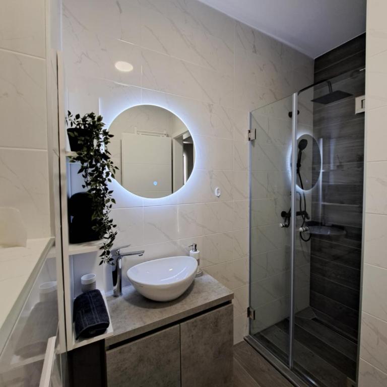 Apartman Luxury kod Kafeterije 5 i Wabi Sabi - One-Bedroom Apartment - 30