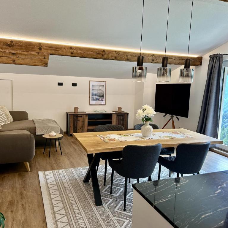 Haus Susanne - Two-Bedroom Apartment - 10