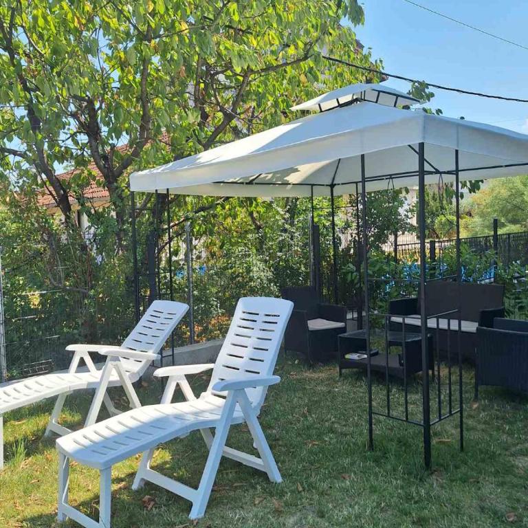 Ljubičica deluxe 2, sa dvorištem i parkingom - One-Bedroom Apartment - 16
