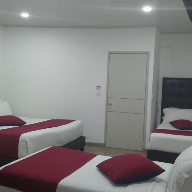 APARTAESTUDIOS BIEN UBICADOS en CORFERIAS CERCA EMBAJADA - G 12 - Apartamento de 1 dormitorio - 2