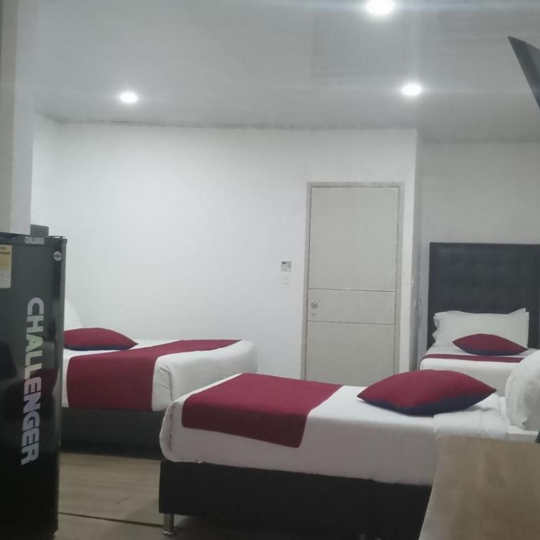 APARTAESTUDIOS BIEN UBICADOS en CORFERIAS CERCA EMBAJADA - G 12 - Apartamento de 1 dormitorio - 9